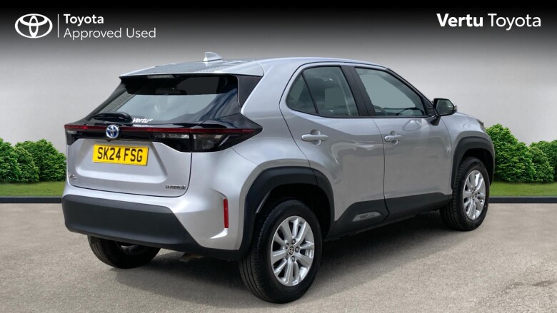 Toyota Yaris Cross 1.5 Hybrid Icon 5dr CVT Hybrid Estate